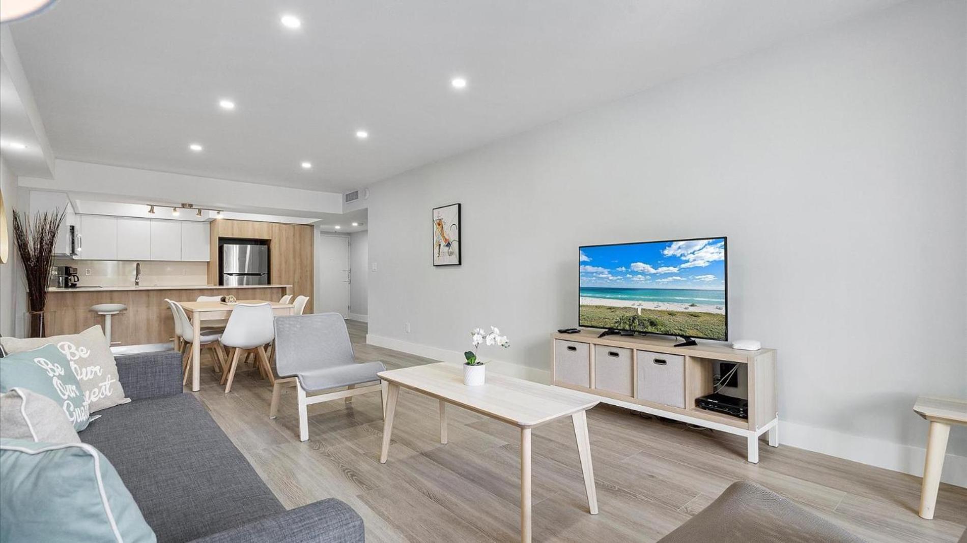 Ocean Reserve Luxury Condos Across From Sunny Isles Beach Miami Beach Esterno foto