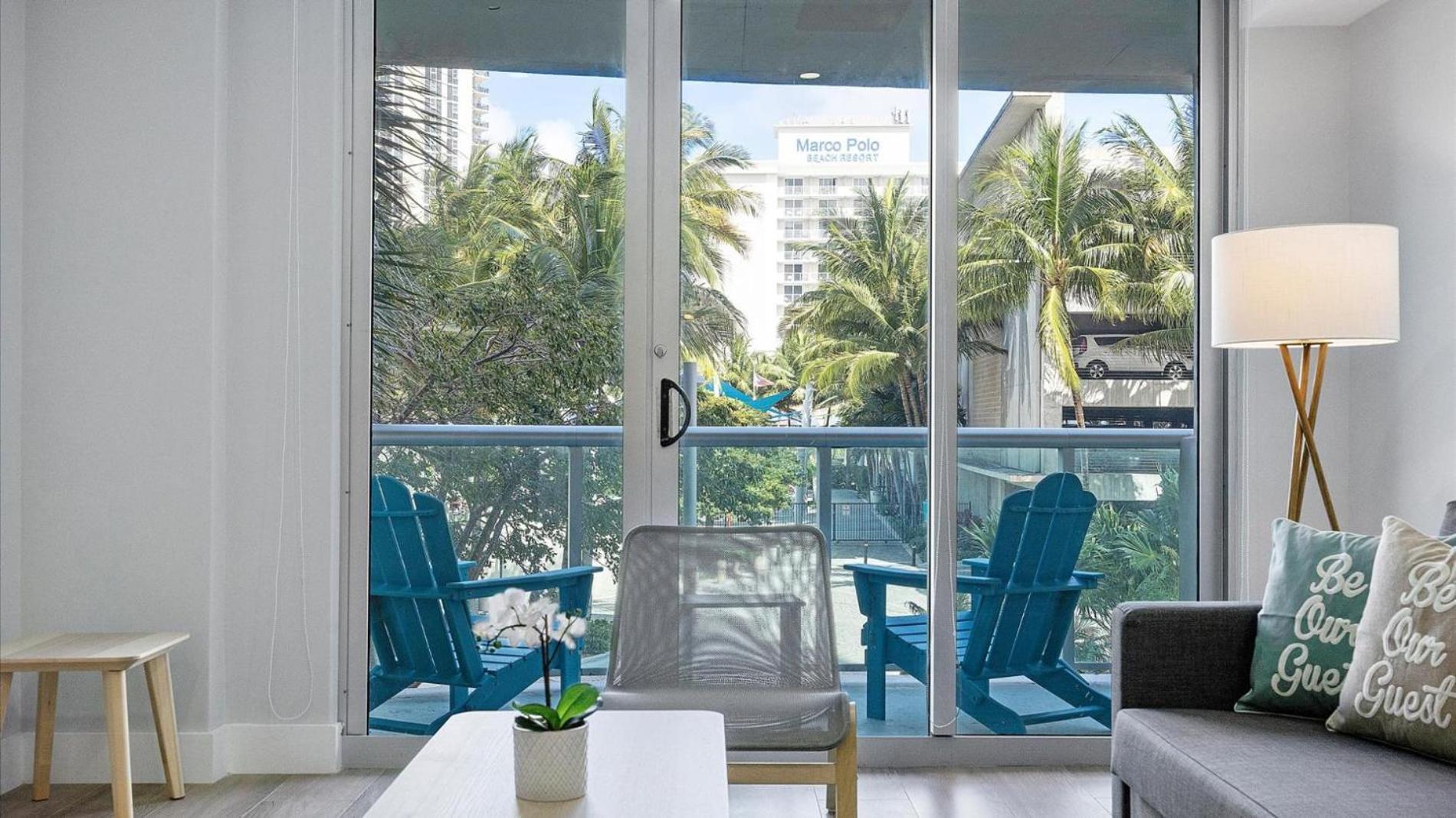 Ocean Reserve Luxury Condos Across From Sunny Isles Beach Miami Beach Esterno foto